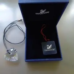 SWAROVSKI ハート型 クリスタル ネックレスのサムネイル