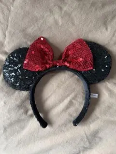★ Disney★ミニーマウス カチューシャ 黒赤 スパンコール