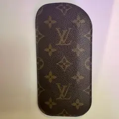 LOUIS VUITTON エテュイリネット サーンプル メガネケース 美品 - メルカリ