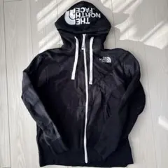 THE NORTH FACE ブラックパーカー