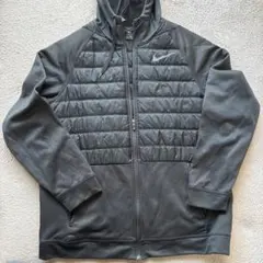 NIKE STANDARD FIT 中綿フーディジャケット ブラック XL相当のサムネイル