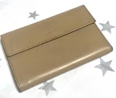 美品✨箱付き PRADA プラダ ベージュ ナイロン 三つ折り財布 M510 2025年最新】m510 PRADAの人気アイテム - メルカリ