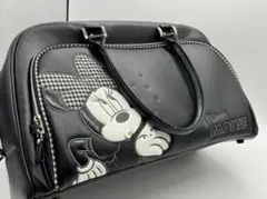 Item thumbnail for item 8e4a9f96-1fc5-4e50-a9ed-3cedc332e278