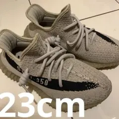 Yeezy Boost 350 クリーム/ブラック JP 23