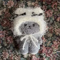 zeroni ゼロニ ぬい服　ぱやぱやの黒リボン付き被り物　ウンニニ