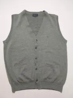 シンプルライフ　ウール100% 前ボタンニットベスト　灰茶