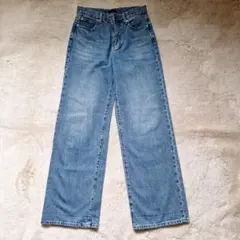 UNIQLO ワイドストレートデニム 24 (61 cm) ブルー