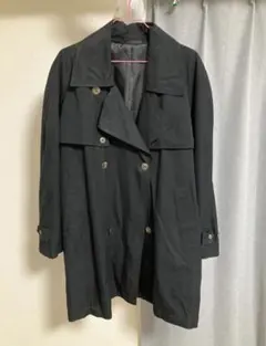 THE TRENCH BOOK – トレンチコートを纏うという文化 - メルカリ
