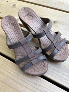 Crocs サンダル ブラウンのサムネイル