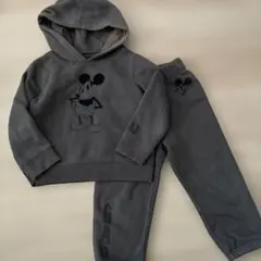 babyGAP ミッキーセットアップ100cm