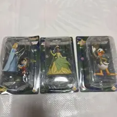 Item thumbnail for item 210337fe-1482-4e73-833c-110e334e8f3d