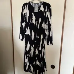 H＆M 新品ロング丈ワンピース