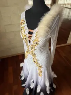 ★美品 社交ダンスドレス モダン ワンピース 羽根 フロート付 L フェザー装飾 ☆美品 社交ダンスドレス モダン ワンピース 羽根 フロート付 L