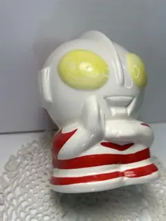 ウルトラマン 昭和レトロ 陶器 ヴィンテージ 置物 - メルカリ