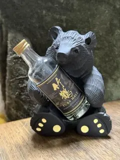 NIKKA WHISKY YOICHI ミニボトル 熊の置物セット‼️ - メルカリ
