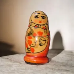 花柄の木製マトリョーシカ人形 美術品 アンティーク コレクション アート