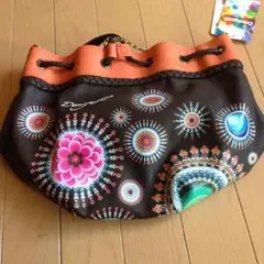 Desigual のカバン 巾着風 新品タグ付きのサムネイル