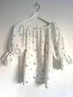 花柄シフォン五分袖ブラウス