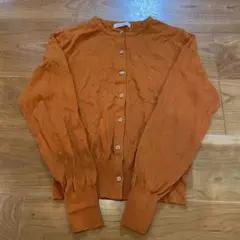 新品未使用ナチュラルビューティーベーシック カーディガン オレンジ