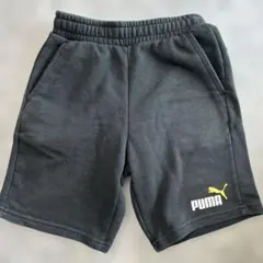 PUMA ブラック ハーフパンツ