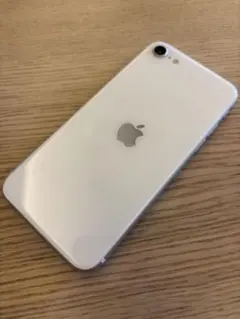 【ジャンク品】iPhone SE2ホワイト 画面ひびあり