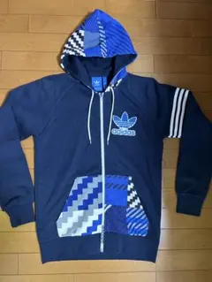 新品未使用adidasオリジナル　Ｌ