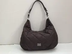 DAKS ダックス キルティング ハーフムーン ワンショルダー