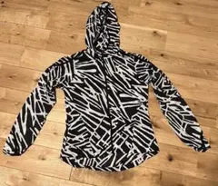 ナイキ　NIKE フード付きウィンドブレーカー ゼブラ　レディースS