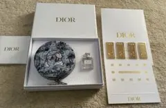 【新品】Dior プラチナ会員限定 ギフト ポーチ 香水 箱付き&しおりセット
