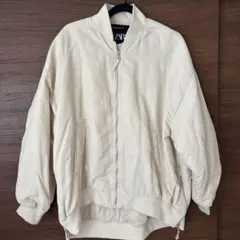 ZARA アイボリー ジップアップジャンパー