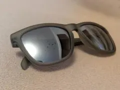 Item thumbnail for item 4fe8710c-e33d-4306-b5f6-2c5895ee5f4a