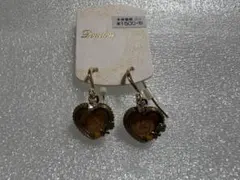 Doudou ハート型ピアス