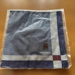 新品 Mario Valentino ネイビー ストライプ ハンカチ
