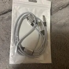 《未使用 未開封》3in1充電ケーブル
