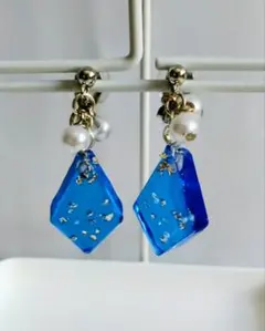 夜空ブルー×シルバー ひし形揺れるイヤリング パール ハンドメイド