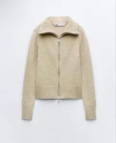 ZARAベージュ ダブルジッパー付き ニットセーター