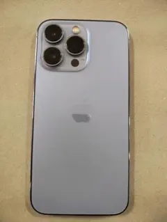 Apple iPhone 13 Pro 本体