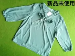 Honeys　GLACIER　タイ　ブラウス