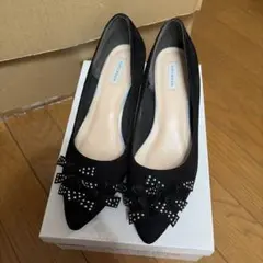 【美品】リボン スタッズ付き/黒 パンプス