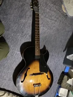 The Vintage ES125モデル！なかなか出ません！フルアコアーチトップのサムネイル