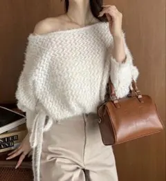 ナイスクラップNICE CLAUPフェザーメッシュトップス　サイドリボントップス