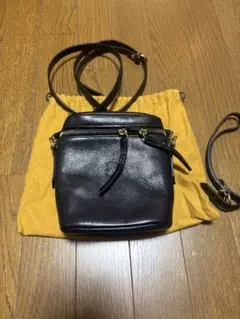 IL BISONTE ショルダーバッグ ブラックのサムネイル