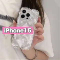 iPhone15 新品未使用　キルティング　ラメ　クリア　　iPhoneケース