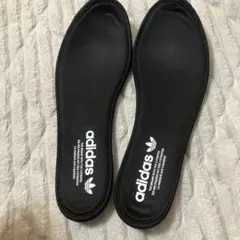 adidas インソール 黒