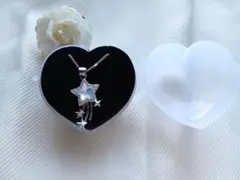 星形ペンダントネックレス