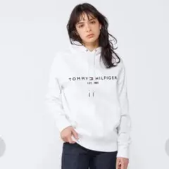 TOMMY HILFIGER エンブロイドロゴパーカー 刺繍　裏起毛　白　S