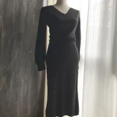 LILY BROWN 美品 ロングワンピース ニット 前後Vネック ブラック