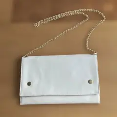 チェーンストラップ ショルダーバッグ　ベージュ　新品＊