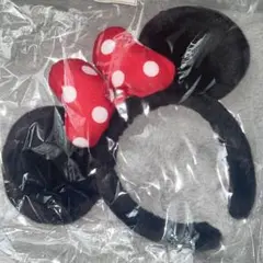 ディズニー　ミニーマウス カチューシャ 赤い水玉