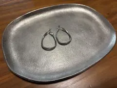 シルバー ドロップ型 メタルピアス